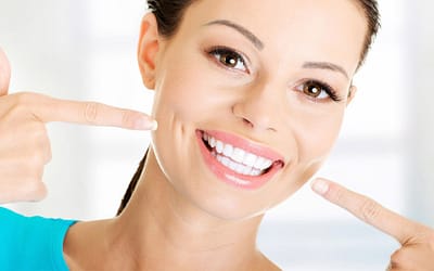 Lentes de contato dental: Saiba mais sobre esse tratamento dentário inovador.